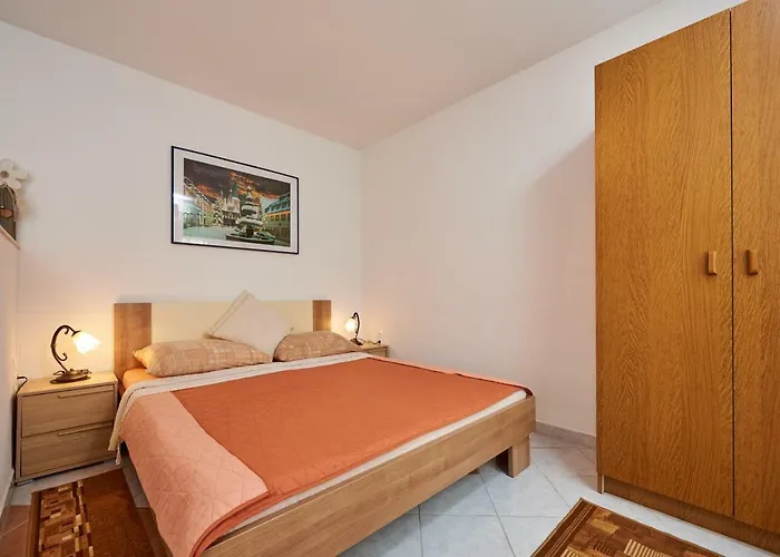 Gagula Apartment *